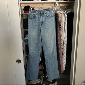 Zara medium wash wide leg jeans